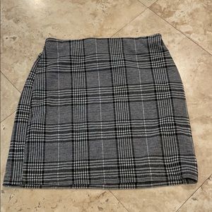 Worn twice Plaid skirt, very stretchy